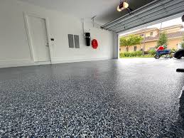 The Benefits of Flake Epoxy Floor Coatings in Commercial Spaces